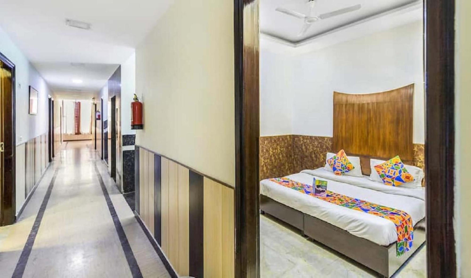 Hotel Shanti House New Delhi Karnail Singh Stadium Gate No 1 Exterior foto
